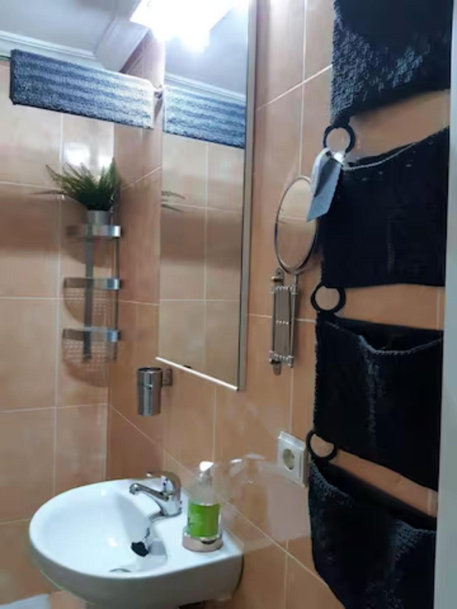 Апартаменти Apartamento En Barrio San Basilio Кордова Екстер'єр фото